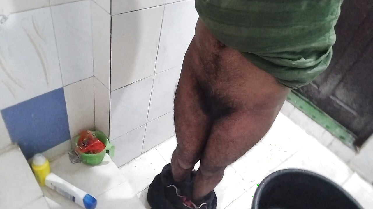Desi original Tasgendar sex with bathroom