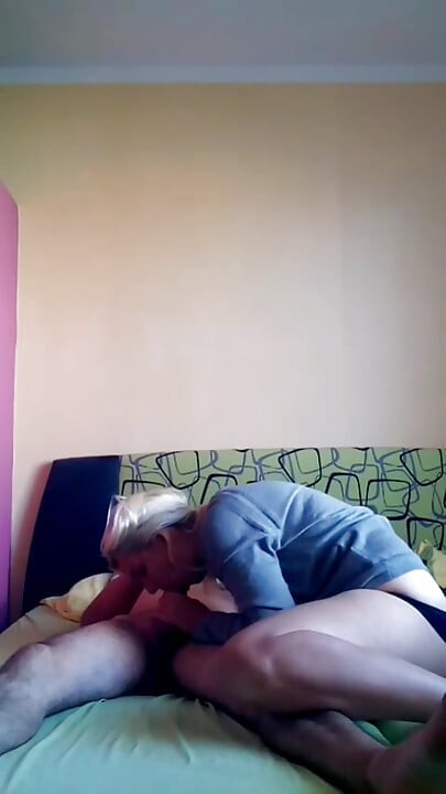 Wake up, darling, I want to make love