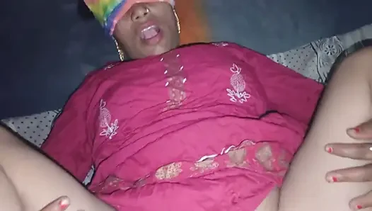 Hintçe videoda yenge ko pela