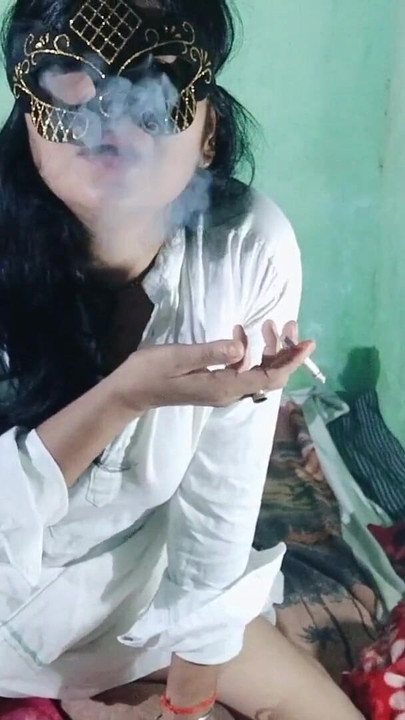 Must-share moment from "Desi Sexy Bhabhi Ki Devar Ne Chudai Ki Aur MMS Banaya"