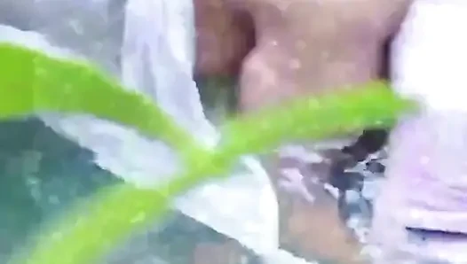 Hot Girl Bathing & Fucking