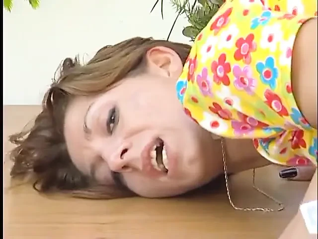 Kinky dude fucks brunette slut with extreme insertion before she sucks his tool