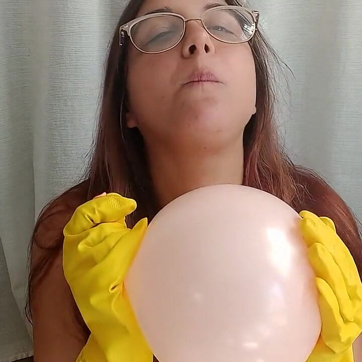 Latex Gloves Bubblegum and Balloon Blowing - Bunny Looner