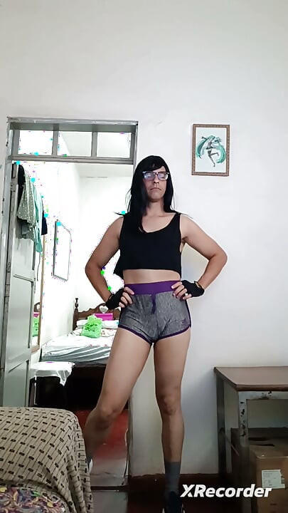 Sakura Nakamura House Gym Training