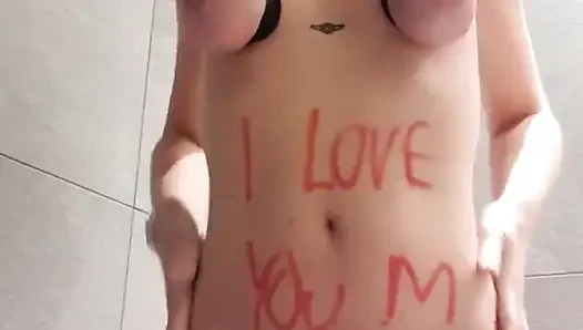 Orgasmus Im Bad Mit Stromspielzeug