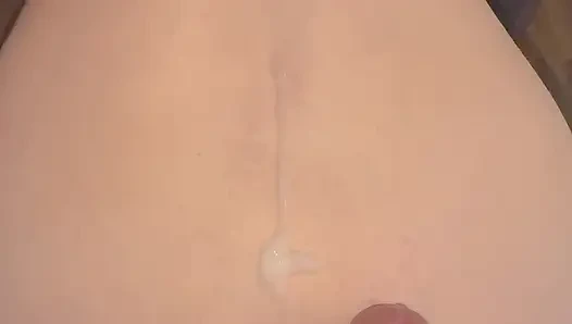 Он взял меня сзади