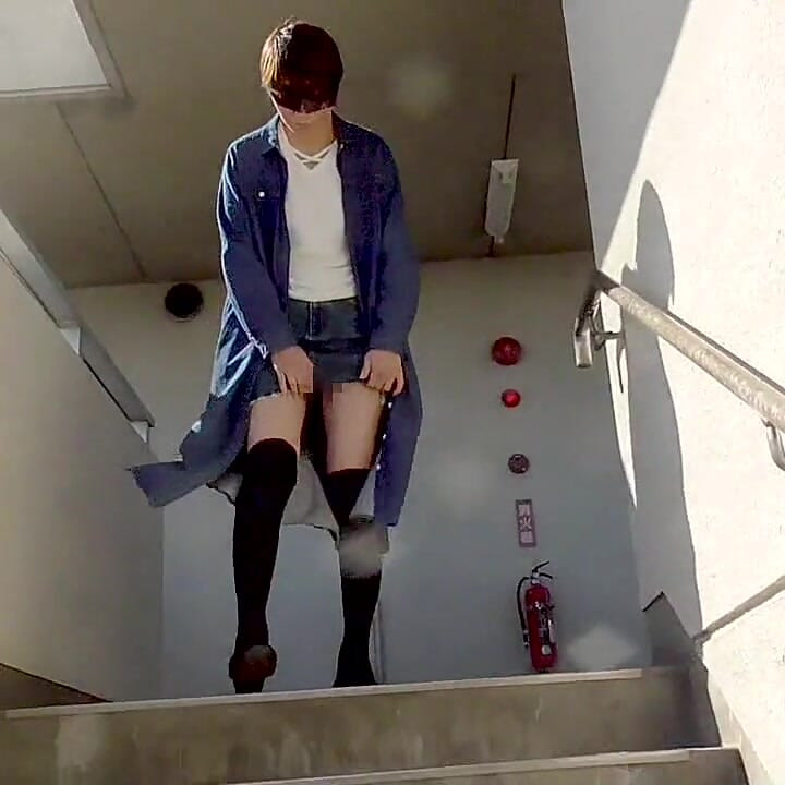 Mayu No82 Exposure, Nipple Vias, Blindfolding, Squirting,