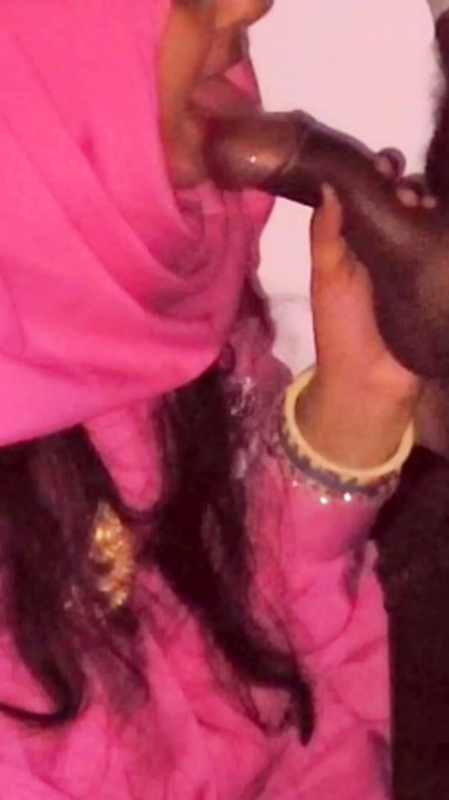 Indian muslim bhabhi hot xxx fuck on Eid. | Clip 1