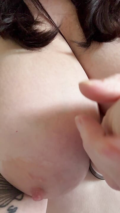 Liebe mich, 40DD es