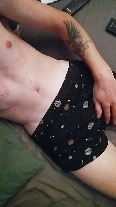 Some small fun showing off body