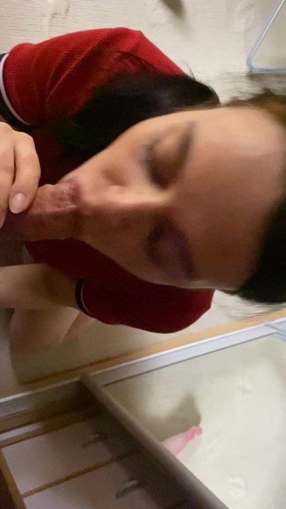 Házi szopás szexi feleség