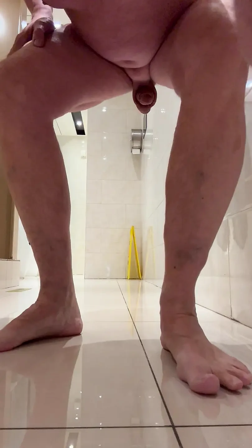 naked-at-change-room-zara-cloth-beijing-gay-big-cock-porn-feat
