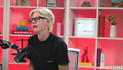 Octavia Red: büyüyen Hıristiyan ve eşcinsel pornosu seven - yetişkin zamanı podcast'i