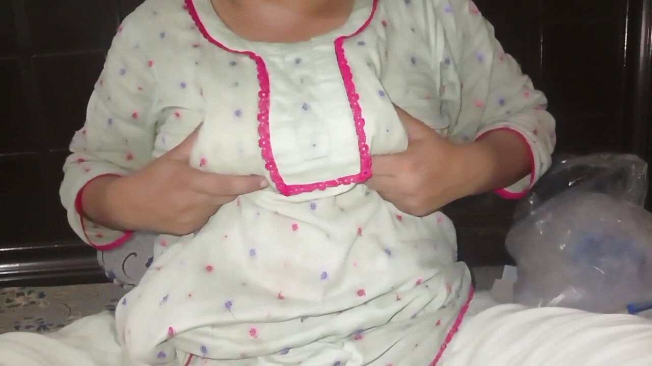 HOt bhabhi sexy video xxx sex video sexy bhabhi big boobs