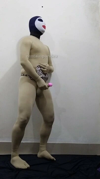 Zentai Tarzan porn penis jerk off