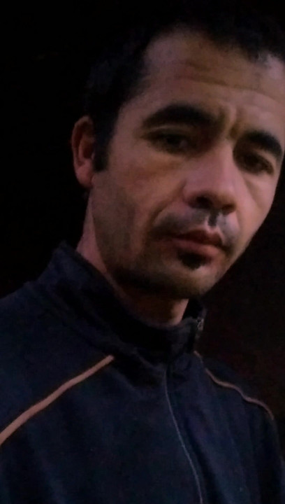 In the pitch black darkness, I practice handball.