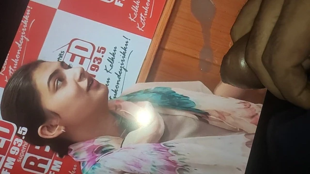 Nazriya Cum tribute failed