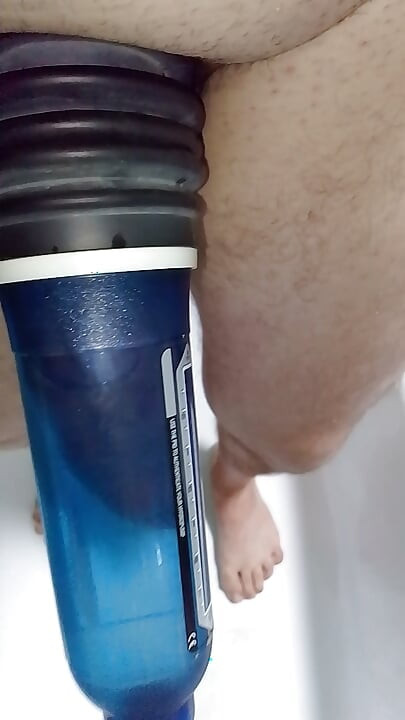 Pump my dick. Water pumping dick. Huge dick