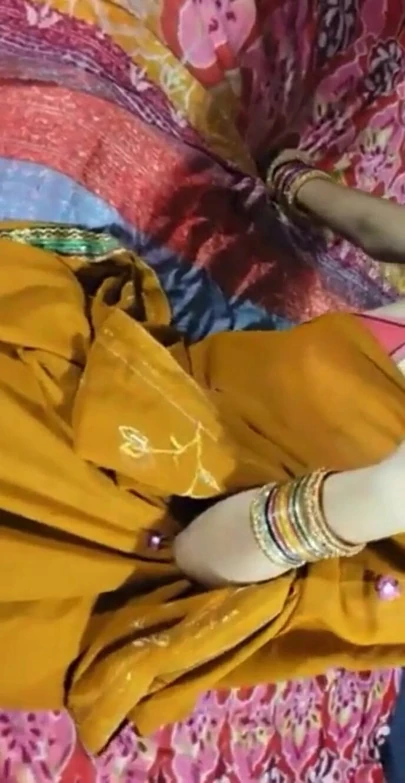 Momento chiave da "Fuck in sari bhabhi hindi audio parte 2"