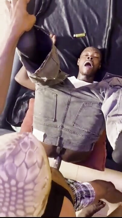 Frissítésre volt szüksége, ezért megkértem, hogy adja nekem a szüzességét