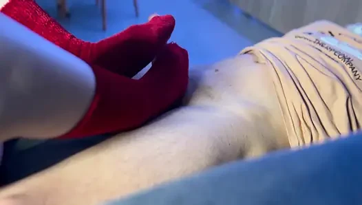 Pengalaman kaus kaki merah favoritku
