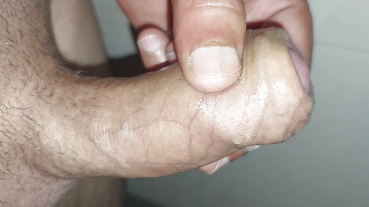 memberiku handjob