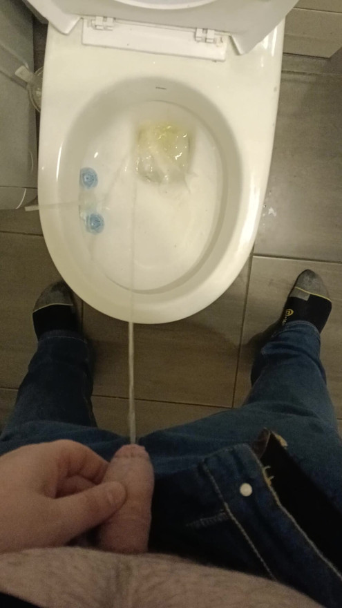 Peeing in the morning
