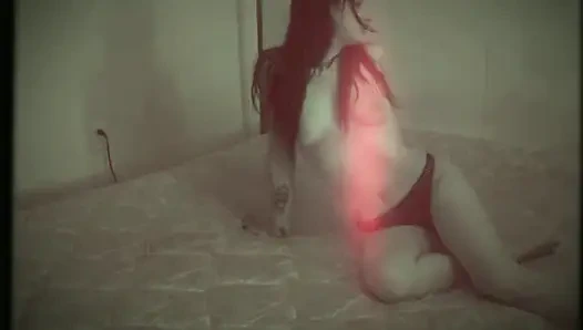 Тинка инструктирует, как съесть свою собственную сперму, 19-летняя я