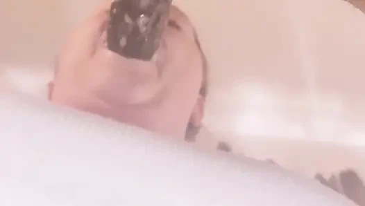 Amateur BBW Sloppy Blowjob with Cumshot