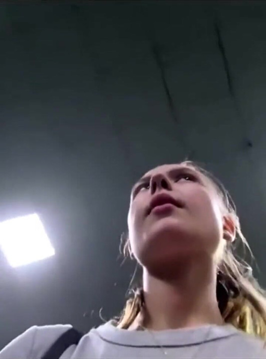 Gym Masturbation: Horny Beauty in the Fit Gym Massages Her Pussy and Squirts on a Bench in the Locker Room