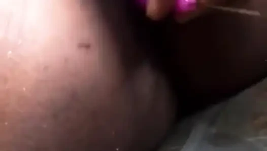 Seks anal dan memek adik tiriku di hari keseharian