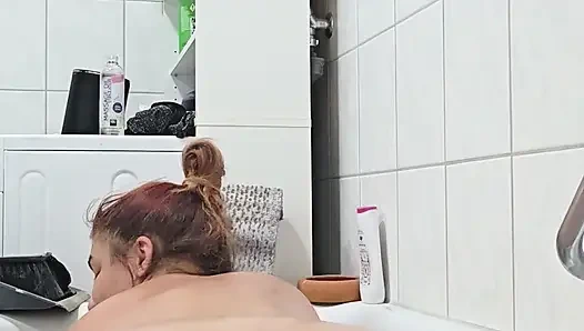 Erotic oil show