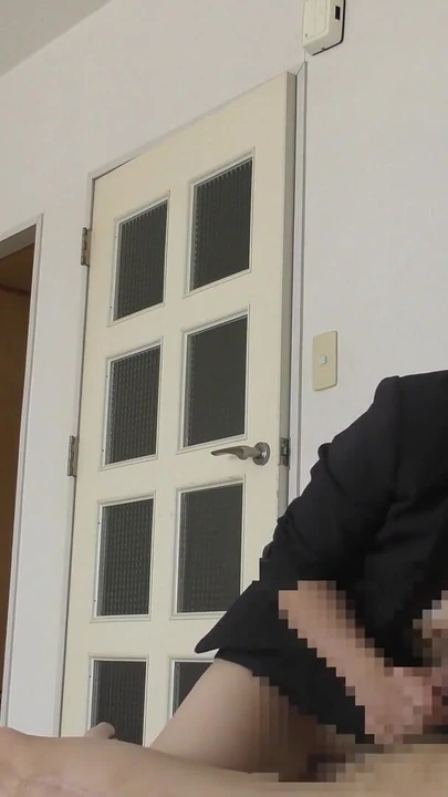 Momento iconico da "Carriera sega sega, footjob, gioco da troia"