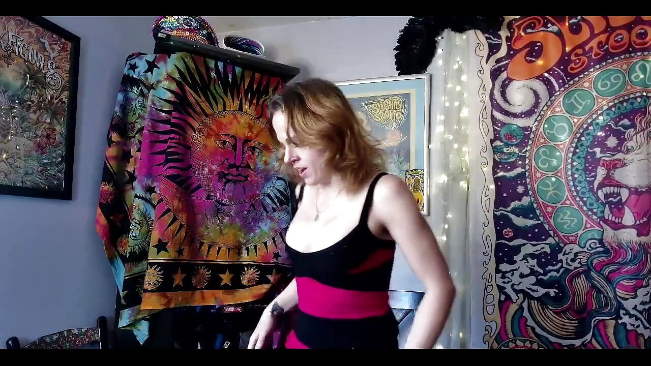 سوزي وايلد تواصل تدريبها الشرجي