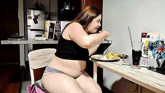 Начинка Nicole Taco - Наблюдай, Как Растут Ее Живот!