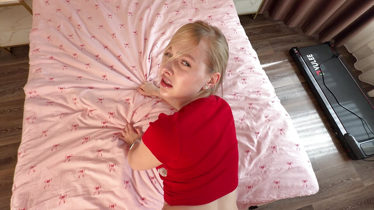 STEPSISTER WANTED TO TRY STEPBROTHER'S HUGE COCK PROTECTING FROM UNDER HIS SHORTS