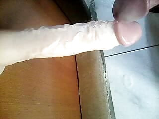 Cum Spraying