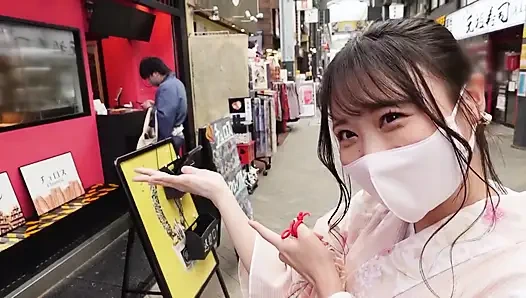 Tubuh langsing putih murni & pantat buah persik putih! Wanita baru lulusan kantor yang tumbuh di pusat kota!