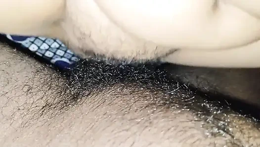 Очень широко трахают жену дези в Лунде