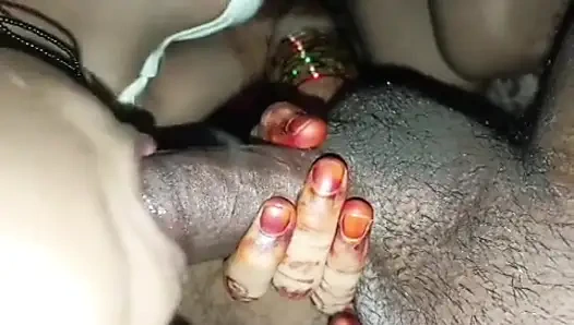 Pasutri newley lagi asik bersenang-senang