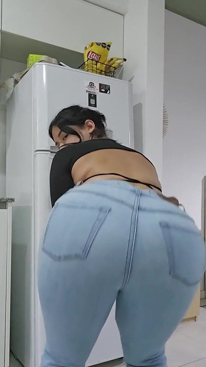 Венесуельська велика дупа дебютує в Аргентині