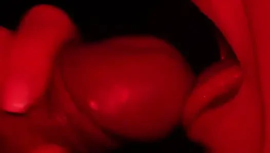 Сосет как при красном свете диск