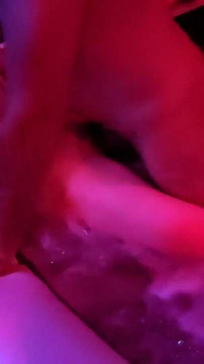 Little fuck in the SPA amateurs french | Clip 2