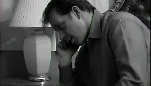 Dua gadis kampus belajar cara berhubungan seks