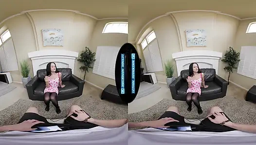 Ölümcül sert sanal gerçeklik - evli kadın seni porno izlerken yakalıyor, böyle sikilmeyi talep ediyor