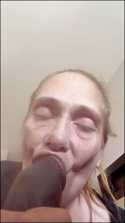 Headrietta: Dişetleri ile sihir