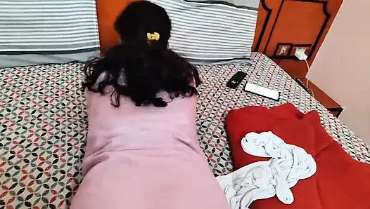 Ev hanımı kıllı amcık