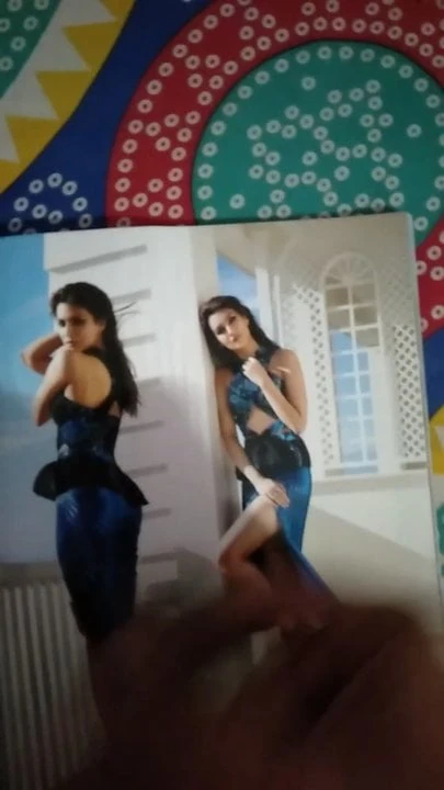 kriti sanon cum hard 5