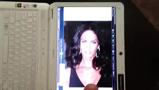 megan fox'a saygı duruşu