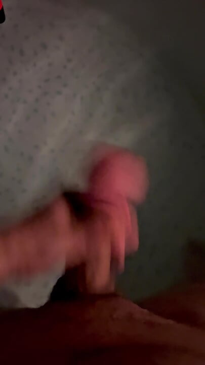 Public Risk: Masturbating in My Neighbor’s Pool Until I Explode